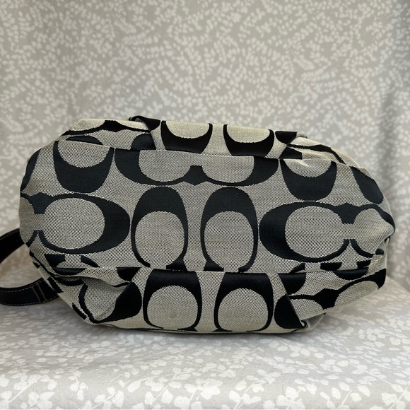 Coach Black and Gray Signature Shoulder Bag